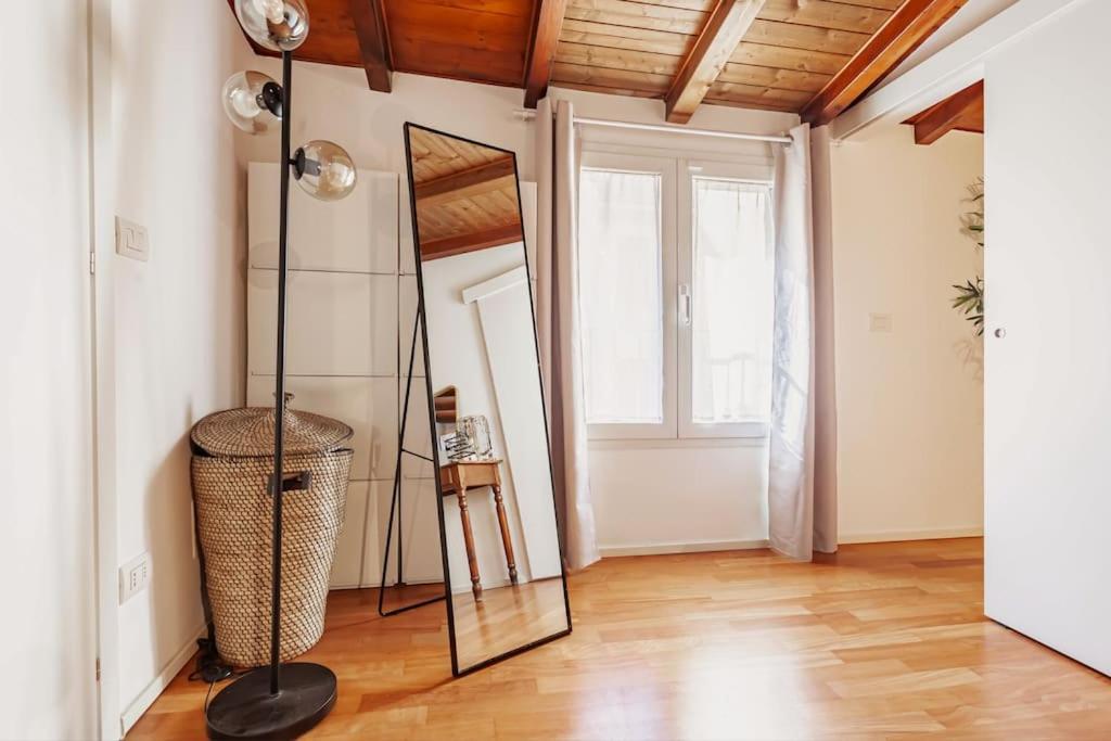 Elegante Loft Su 2 Piani A 5 Minuti Da San Siro Διαμέρισμα Μιλάνο Εξωτερικό φωτογραφία